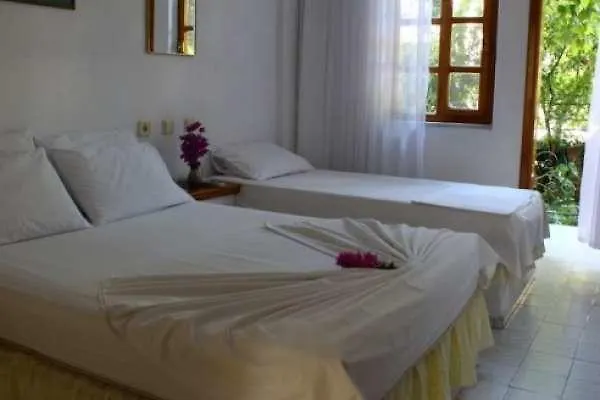 Maison d'hôtes Rose 3*